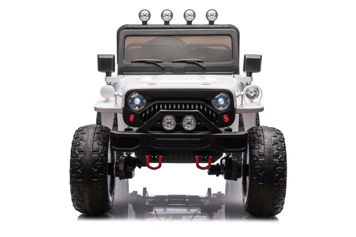 auto-na-akumulator-jh-102-biale-4x4-stan-nowy-kolor-wielokolorowy