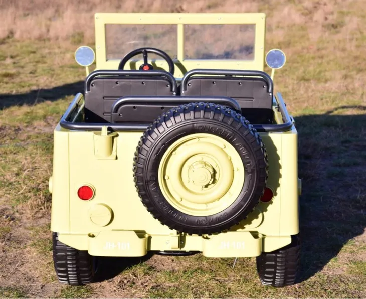 auto-na-akumulator-jh101-khaki-stan-nowy-marka-jeep