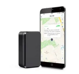 lokalizator-gps-nadajnik-alarm-gsm-samochodowy-at4