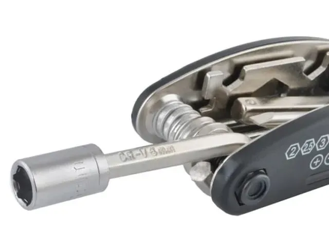 klucze-rowerowe-16w1-multitool-zestaw-narzedzi-stan-nowy