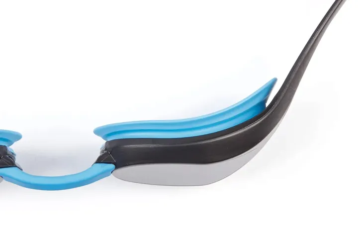 arena-cobra-ultra-swipe-plec-nie-dotyczy