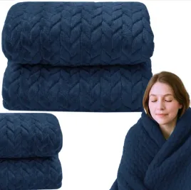 gruby-miekki-koc-200x220cm-narzuta-w-jodelke-poliester-pled-granatowy