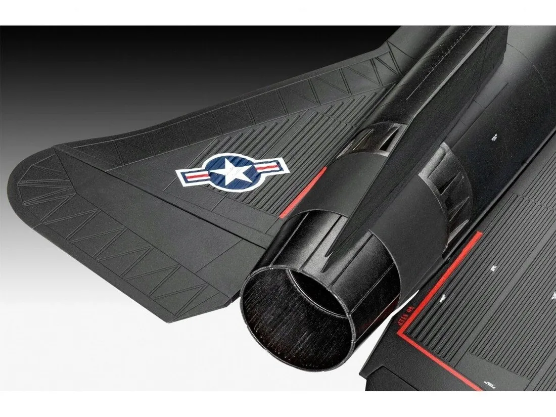 revell-04967-samolot-szpiegowski-lockheed-sr-71a-blackbird-model-1-48-marka-revell