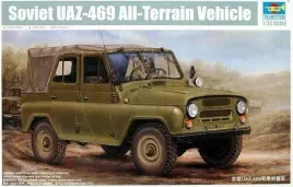 trumpeter-02327-soviet-uaz-469-1-35-model-do-sklejania