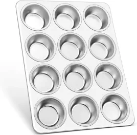 foremka-do-muffinek-babeczek-ze-stali-nierdzewnej-12-miejsc-35-x-265-cm