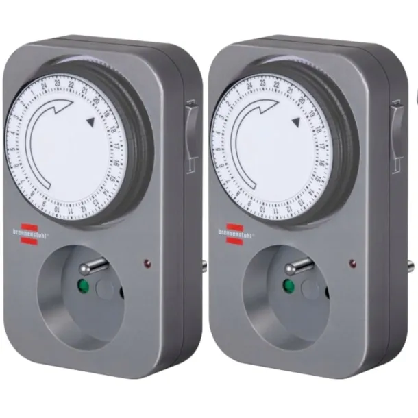 gniazdo-programator-czasowy-mechaniczny-timer-230v-gniazdo-sterowane