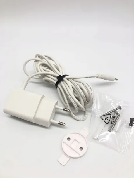 wewnetrzna-kamera-reolink-e1-model-e1