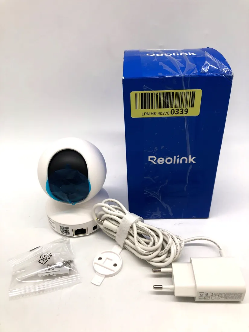 wewnetrzna-kamera-reolink-e1-stan-powystawowy