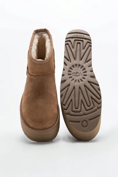 ugg-w-classic-mini-platform-chestnut-1134991-che-41-kolor-brazowy-bezowy