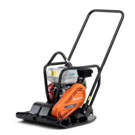 zageszczarka-jednokierunkowa-husqvarna-lfv-100-honda-500-mm