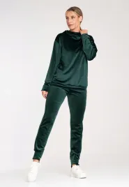 welurowy-komplet-dresowy-damski-z-bluza-i-spodniami-regular-fit-na-co-dzien