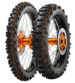 opona-metzeler-mce-6-days-extreme-fim-soft-140-80-18-140-80-18-02-20-2025