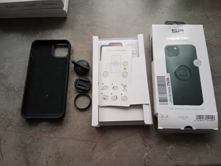 plecki-sp-connect-do-apple-iphone-14-plus-czarny-g32-stan-powystawowy-kolor-czarny