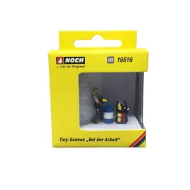 noch-16516-mini-scenka-pracownik-przy-pracy-skala-h0-1-87-bs7