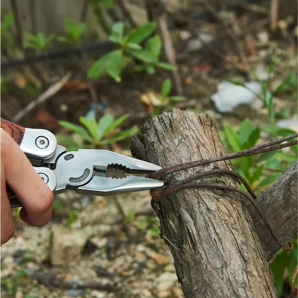 multitool-laguiole-8-w-1-marka-laguiole