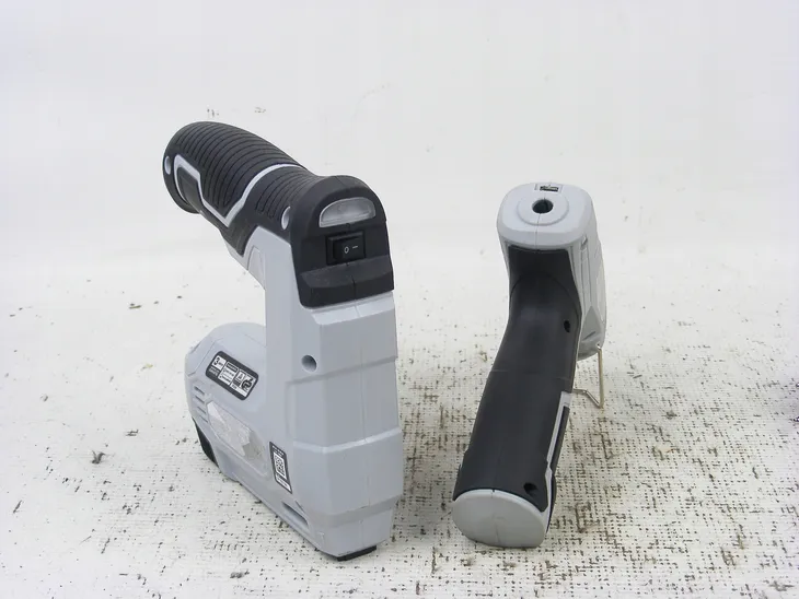 zszywacz-akumulatorowy-einhell-tc-ct-36-li-1-szerokosc-zszywek-6-mm