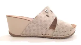 bezowe-skorzane-klapki-damskie-na-koturnie-fly-flot-33-120-4g-r38