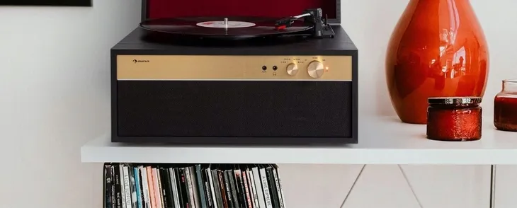 berklee-tt-case-gramofon-bluetooth-kolor-czarny