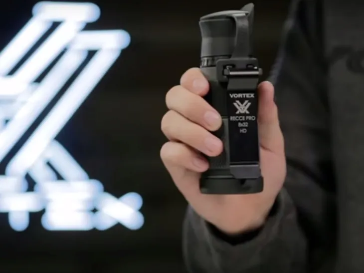 monokular-vortex-recce-pro-hd-8x32-srednica-obiektywu-32-mm