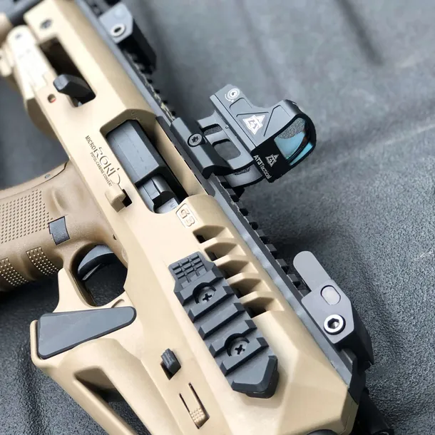 kolimator-at3-tactical-aro-3-moa-montaz-83-certyfikat-ce