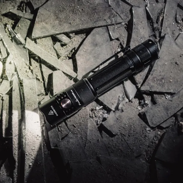 latarka-led-fenix-pd35r-ace-kod-producenta-pd35r-ace