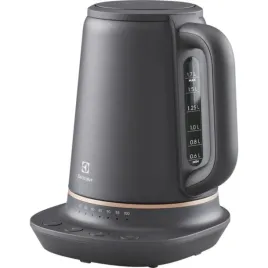 czajnik-electrolux-e7k1-6bp-17l