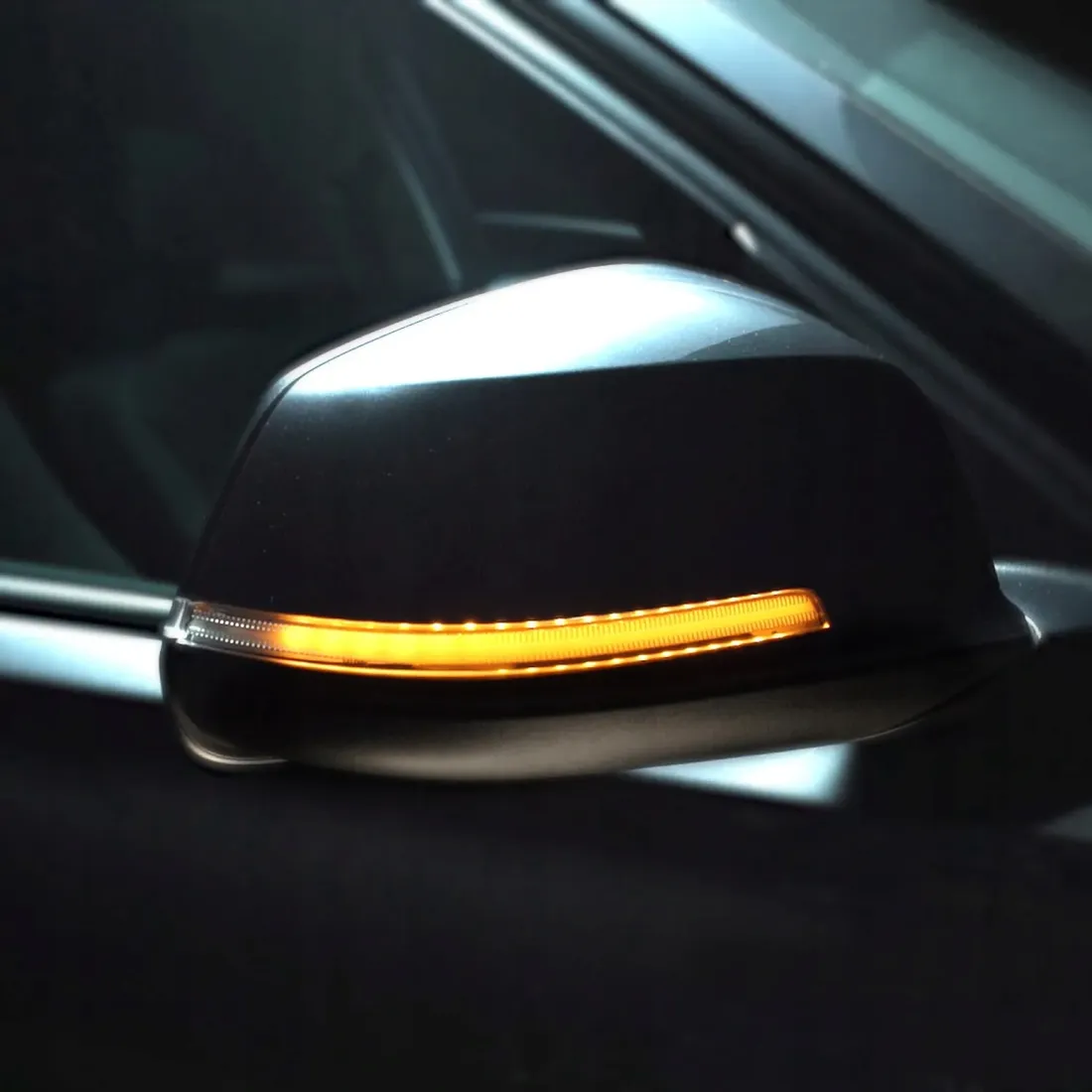 osram-dynamiczne-kierunkowskazy-do-bmw-white
