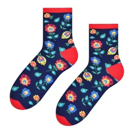 skarpetki-damskie-folk-kwiaty-lowickie-granatowe-tlo-35-37