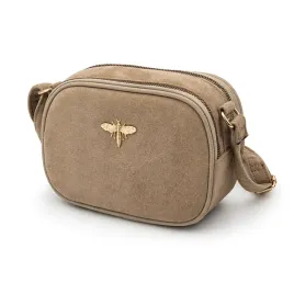 zamszowa-torebka-damska-bezowa-listonoszka-na-ramie-crossbody-pszczolka
