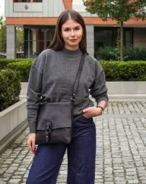 torebka-damska-czarna-marco-mazzini-v46a