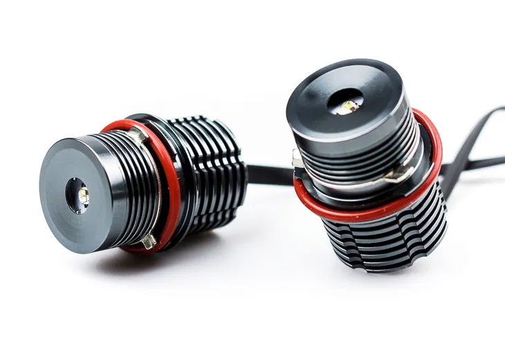 led-marker-ringi-bmw-e39-e60-e53-e83-40w-rgb-wi-fi-zastosowanie-swiatla-pozycyjne-swiatla-mijania-swiatla-drogowe-kierunkowskazy-swiatla-przeciwmgielne-swiatla-stopu-swiatla-cofania-oswietlenie-tablicy-rejestracyjnej-wnetrze-samochodu-inne