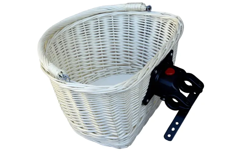 koszyk-wiklinowy-na-rowerowy-klik-rower-bialy-material-dominujacy-wiklina