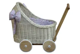 wozek-dla-lalek-lalki-z-wikliny-bialy-z-posciela