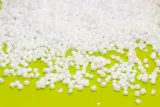 80l-regranulat-waga-z-opakowaniem-1-kg