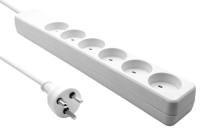 proxtend-danish-it-power-strip-6-way