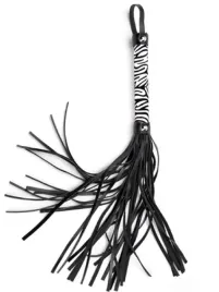white-small-leopard-flogger