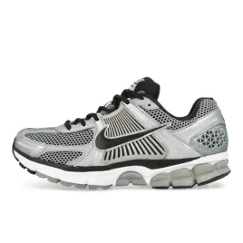 nike-zoom-vomero-5-fj4151-007-srebrny-szary-buty-meskie-sneakersy-455