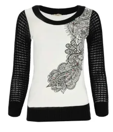 sweter-damski-elegancki-dopasowany-wygodny-dlugi-rekaw-we-wzory