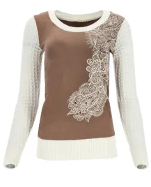 sweter-damski-elegancki-dopasowany-wygodny-dlugi-rekaw-we-wzory