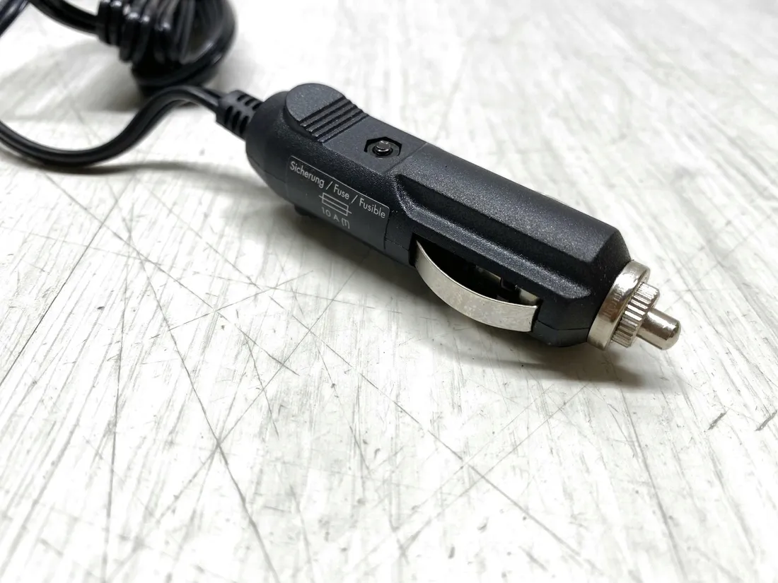 minikompresor-d4951-ultimate-speed-umk-10-e4-12v-stan-powystawowy