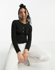 c1b001-czarna-bluzka-top-prazkowany-urban-threads-xs