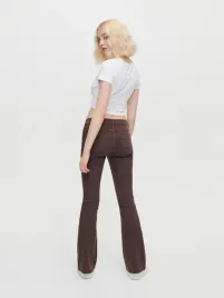 brazowe-spodnie-jeansowe-house-m