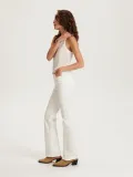 biale-jeansy-bootcut-reserved-xs