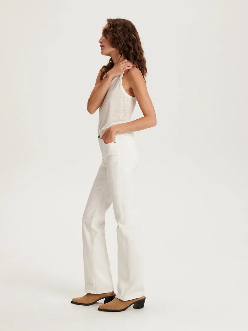 biale-jeansy-bootcut-reserved-xs