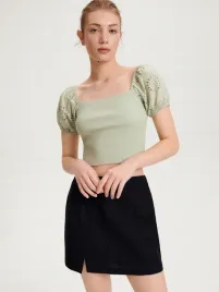 zielona-bluzka-z-bufiastymi-rekawami-reserved-l