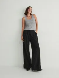 srebrny-top-z-metalizowana-nitka-reserved-xs