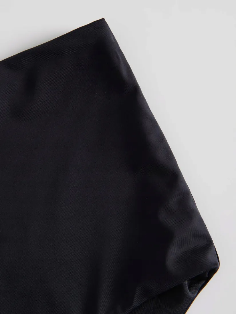 czarny-dol-od-bikini-reserved-46