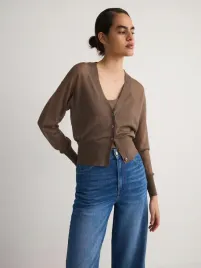 brazowy-blyszczacy-sweter-rozpinany-reserved-l