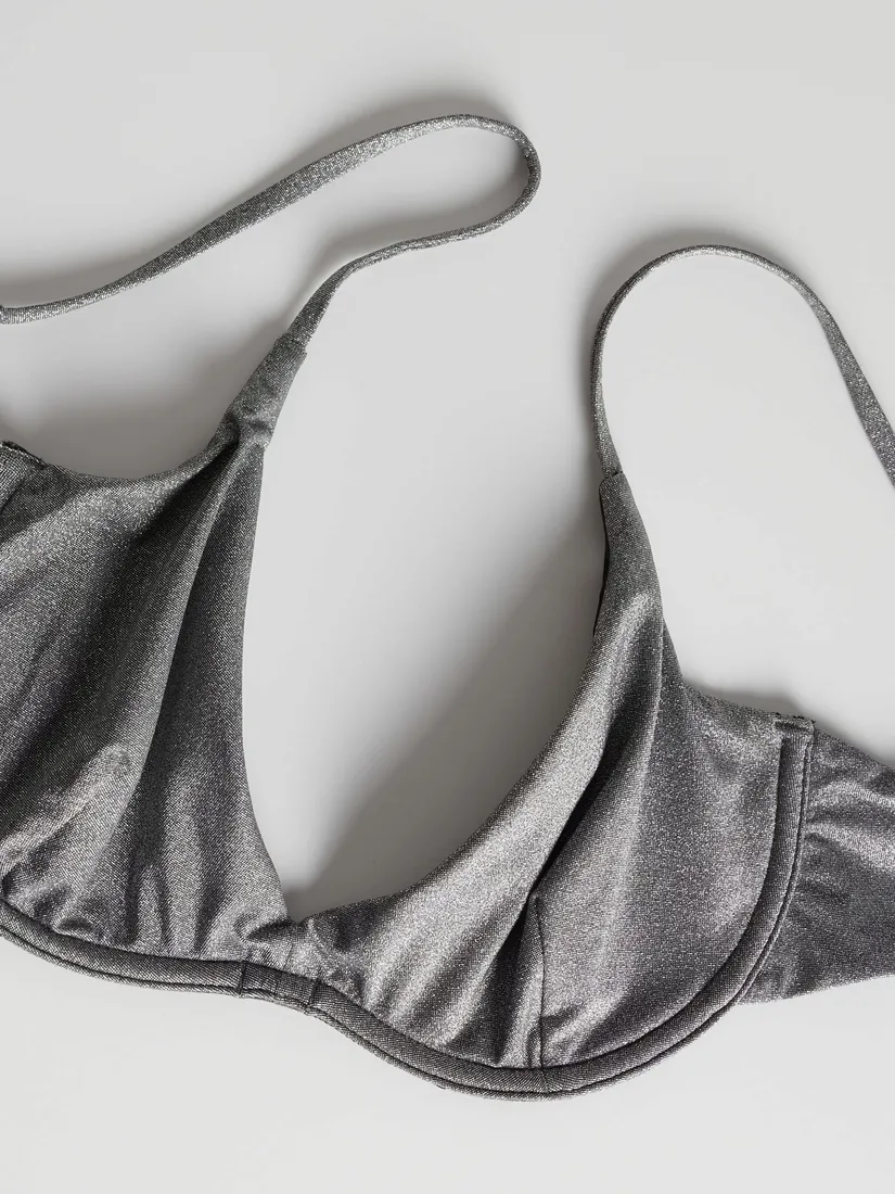 srebrna-gora-od-bikini-reserved-m