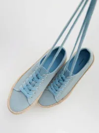 niebieskie-trampki-z-plaska-podeszwa-reserved-36